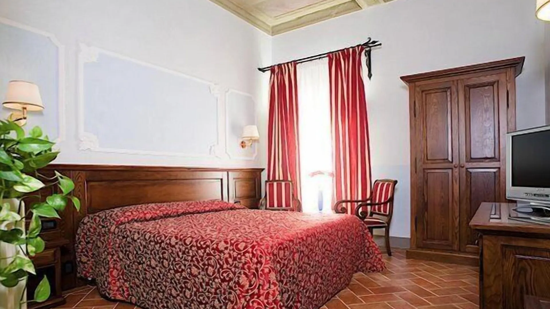 Hotel California Florencia Italia