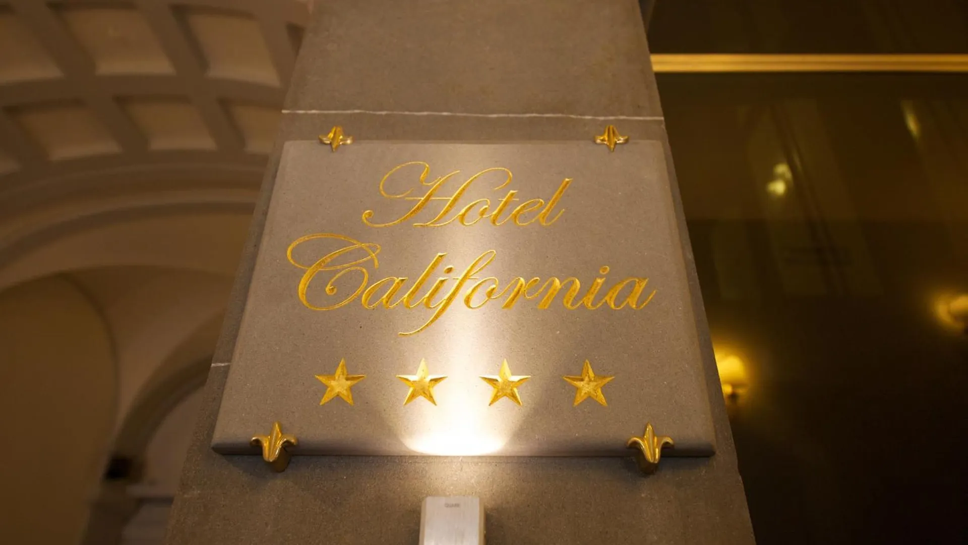 Hotel California Florencia 4*,