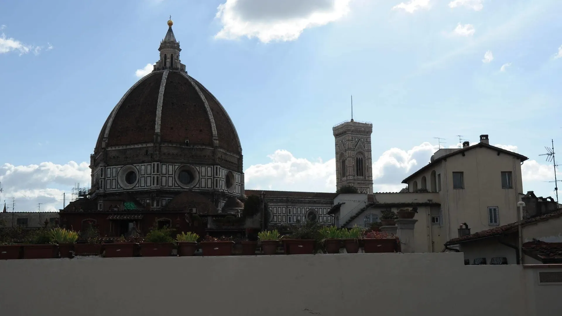Hotel California Florencia